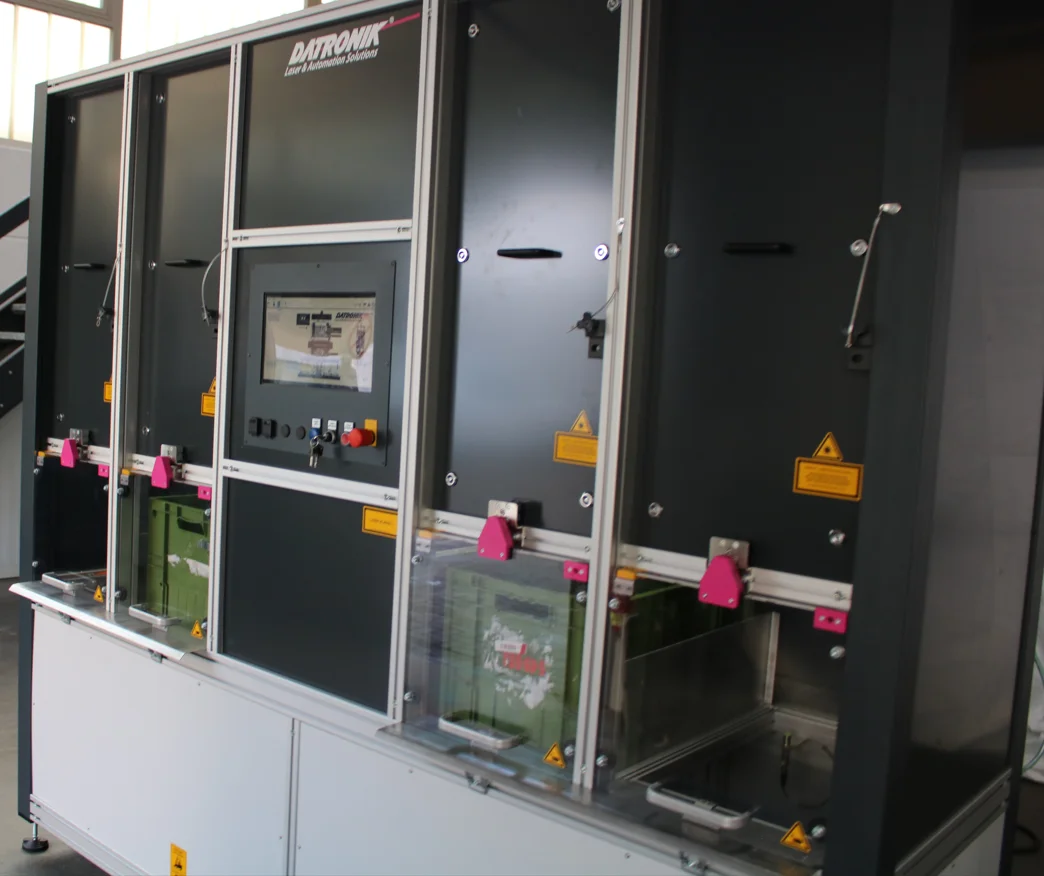 Automation line with crate feeding system